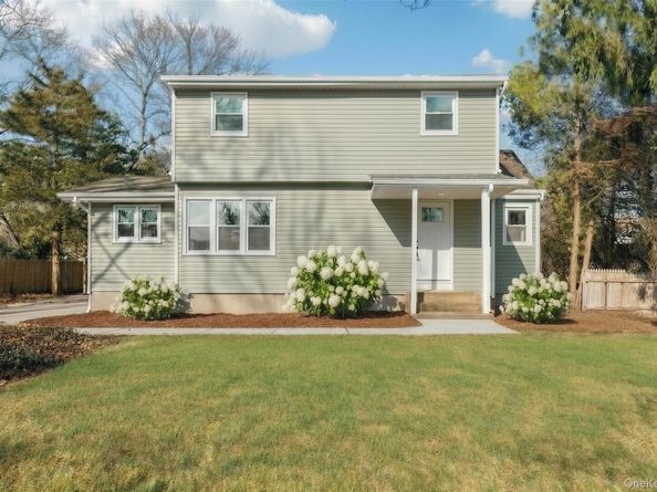 6 Nevada Avenue, Medford NY 11763