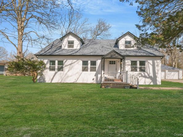 62 Forrest Avenue, Shirley NY 11967