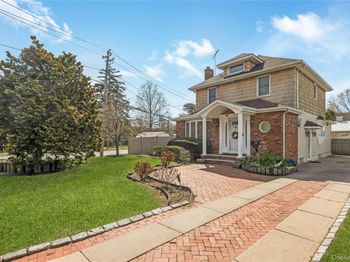 1018 Cottage Place