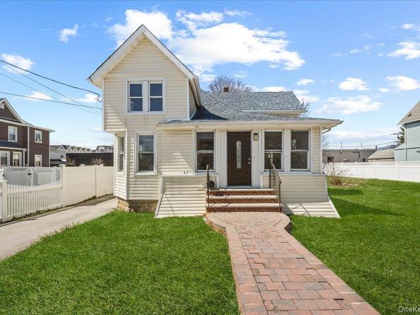 62 Westend Avenue, Freeport NY 11520