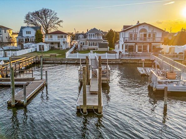 3451 Bay Front, Baldwin NY 11510
