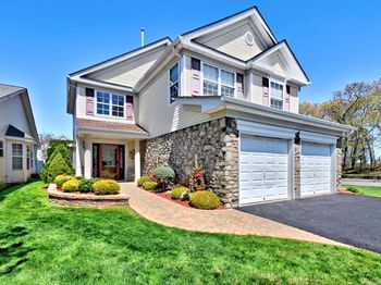 15 Marisa Drive