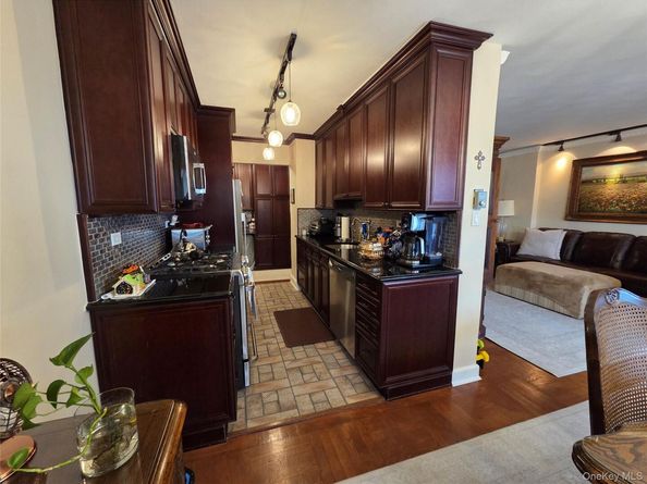 18-05 215th Street 15G, Bayside NY 11360