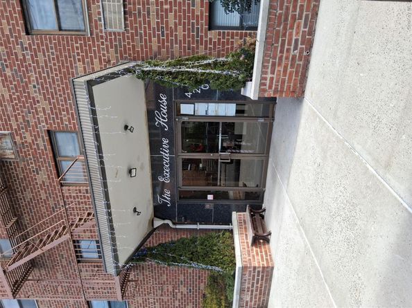 4200 herkimer Place 4e, Bronx NY 10470