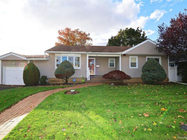 726 Meisser Street, Franklin Square NY 11010