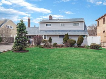 34 Hedge Lane
