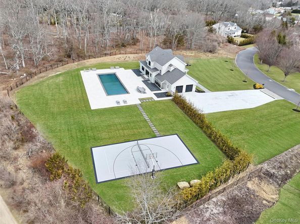 2790 Stanley Road, Mattituck NY 11952
