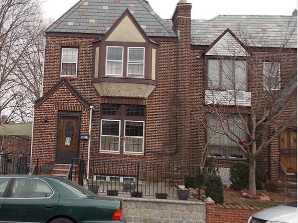 89-12 Rutledge Avenue, Glendale NY 11385