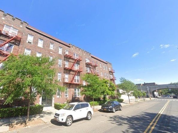 45-20 43rd Street 1D, Sunnyside NY 11104