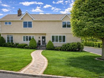 1309 Shelbourne Avenue