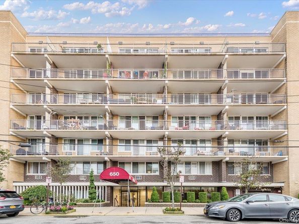 650 Shore Road 5P, Long Beach NY 11561