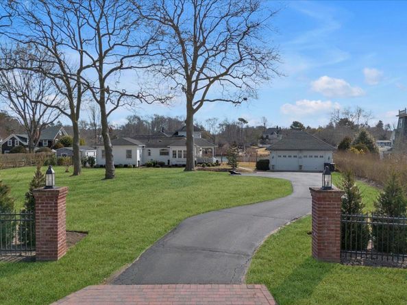 67 Lake Avenue, Center Moriches NY 11934