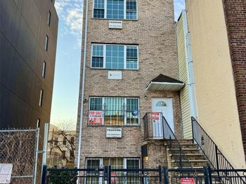 2284 Atlantic Avenue