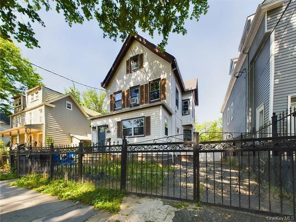 441 S 8th Avenue, Mount Vernon NY 10550