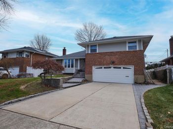 19 Birchwood Park Drive