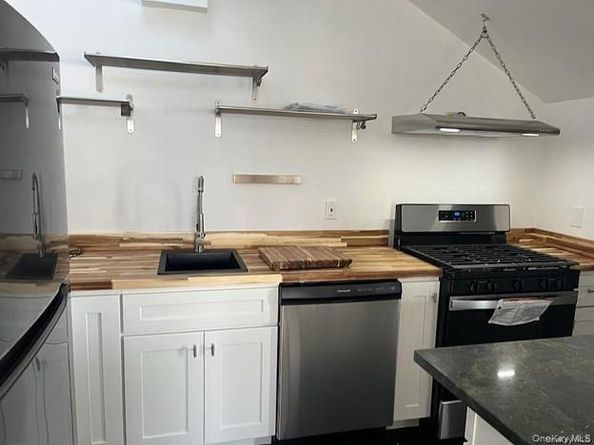 1418 Outlook Avenue 3, Bronx NY 10465