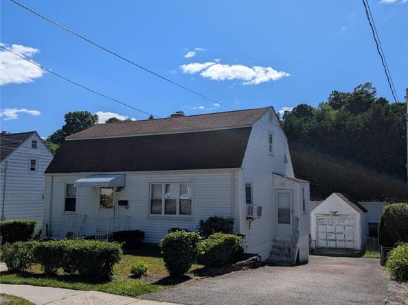 228 Morsemere Avenue, Yonkers NY 10703
