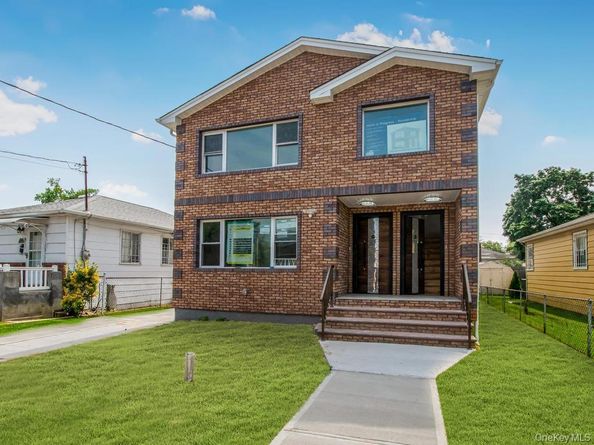 14415 226th Street, Laurelton NY 11413