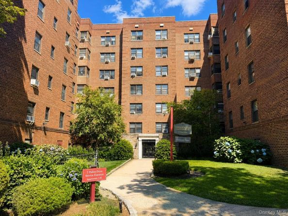 2 Fisher Drive 618, Mount Vernon NY 10552
