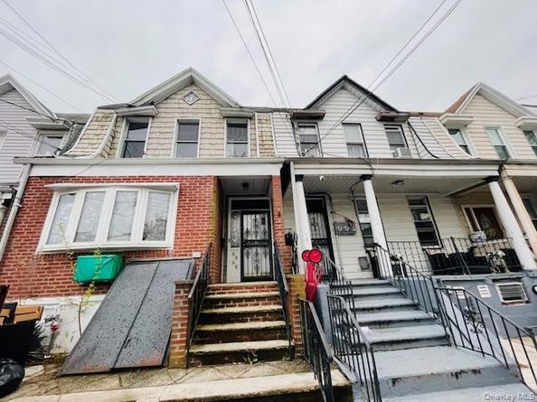 68-68 76th Street, Middle Village NY 11379