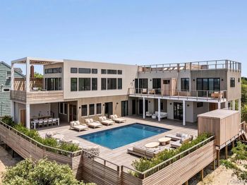2 Ocean Bay Boulevard
