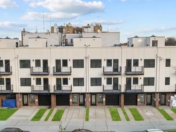 929 Brooklyn Avenue, Brooklyn NY 11203