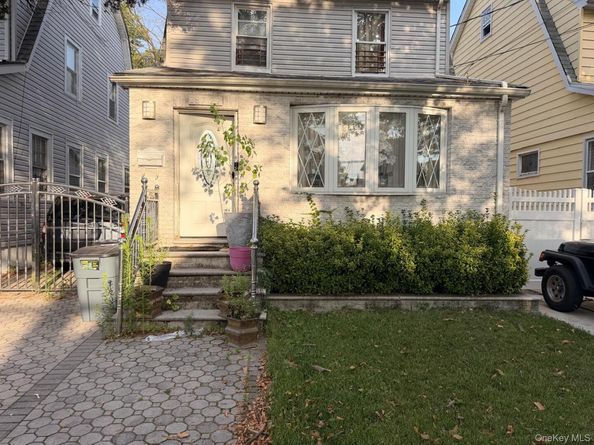 187-22 Keeseville Avenue, Saint Albans NY 11412