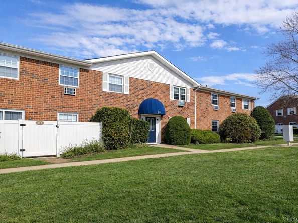 460 Old Town Road 24O, Port Jefferson Station NY 11776