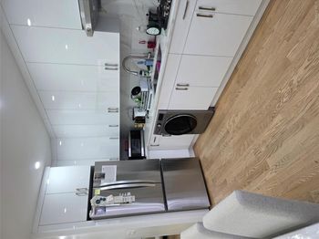 71-37 Vleigh Place