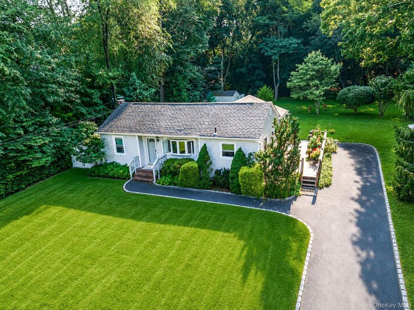 24 Oakcrest Avenue, Middle Island NY 11953