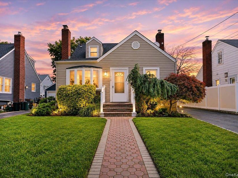 413 Stewart Avenue, North Bellmore NY 11710