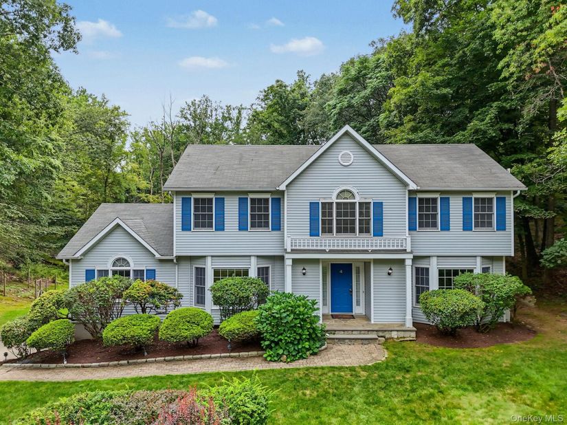 4 Sugar Hollow Road, Katonah NY 10536