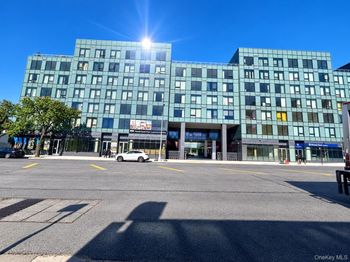 144-49 Northern Boulevard
