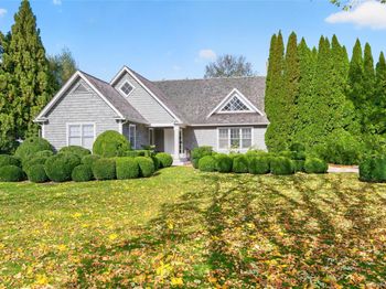 16 Borden Lane