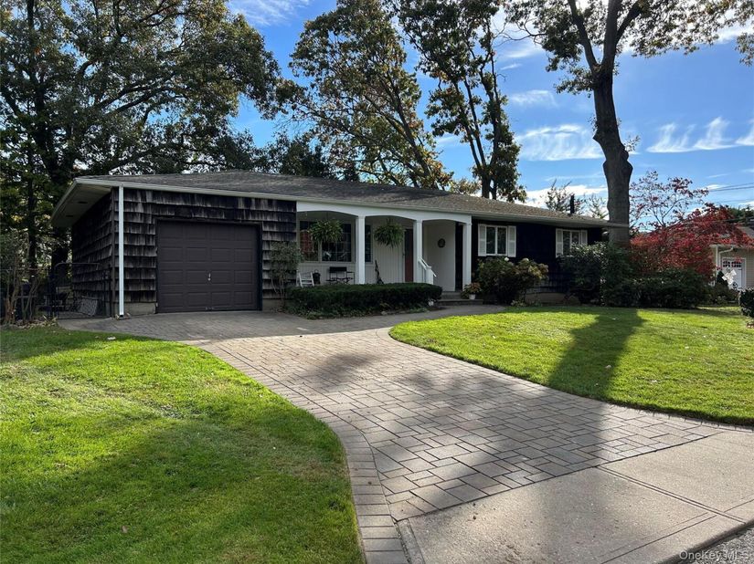 19 New York Avenue, Port Jefferson Station NY 11776
