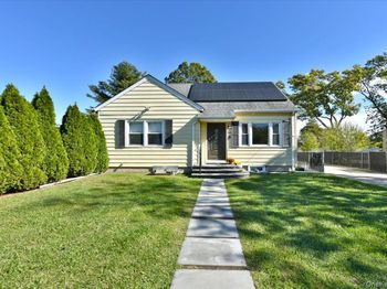 95 Wright Avenue
