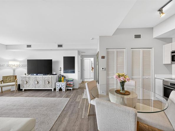 Undisclosed Address #A11993647, Miami FL 33137