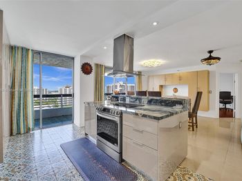 3530 Mystic Pointe Dr