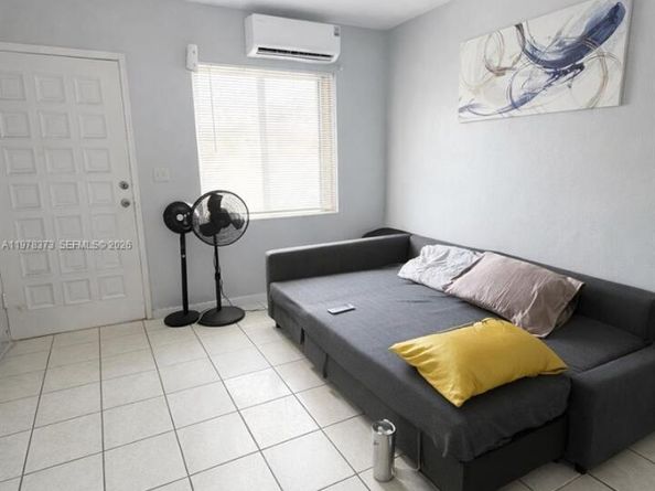 330 NW 23rd Ct, Miami FL 33125