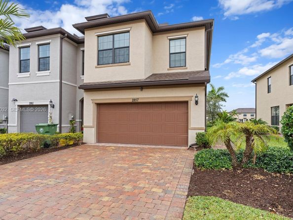 2857 Bard St, Palm Springs FL 33406