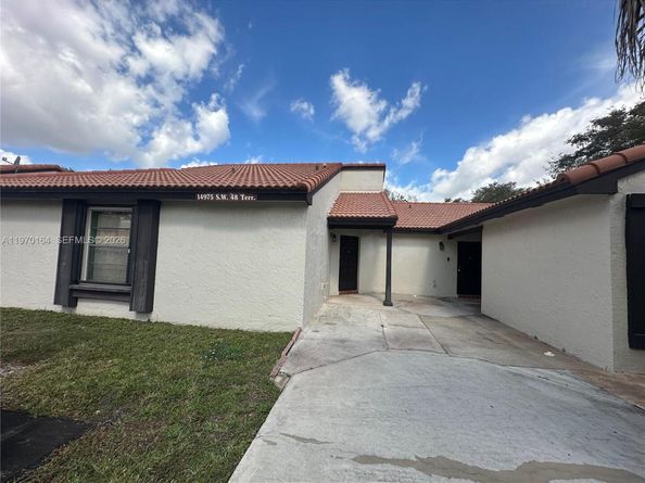 14975 SW 48th Ter 25E, Miami FL 33185
