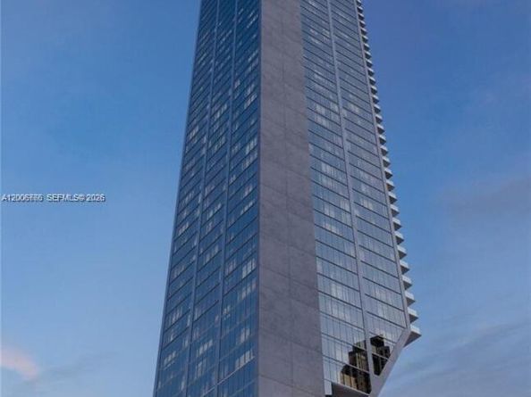 20 NE 11 Street 3703A, Miami FL 33132