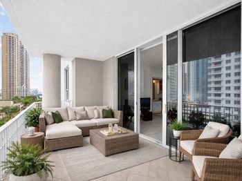 701 Brickell Key Blvd