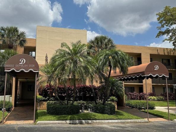 7370 Ashmont Cir 301, Tamarac FL 33321