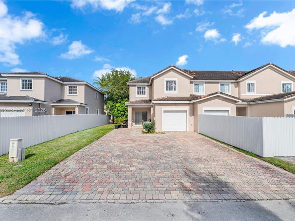 14102 SW 276th St, Homestead FL 33032