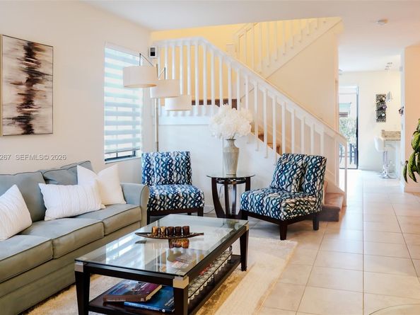 10306 W 33rd Ln, Hialeah FL 33018