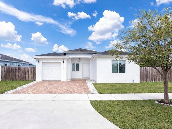 30725 SW 158th Path, Homestead FL 33033