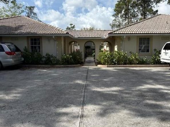 1046 Goldenrod Road, Wellington FL 33414