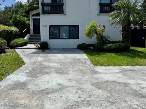 3610 SW 113th Pl, Miami FL 33165