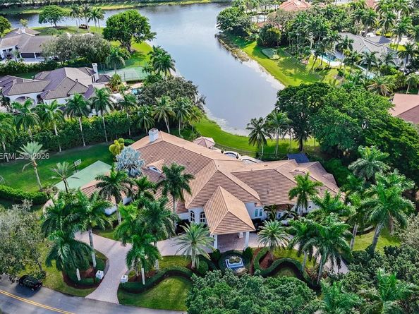 3502 Derby Ln, Weston FL 33331